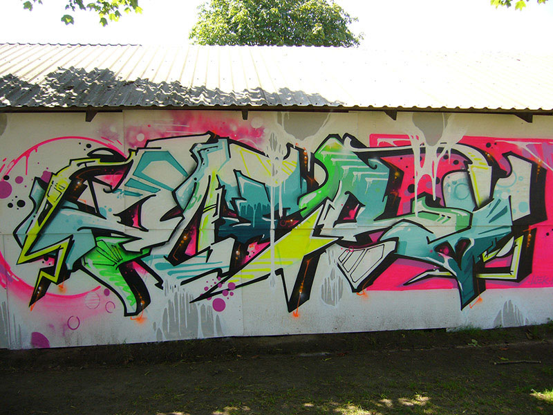 %_tempFileName(0000-00-00%2000-00-00)Panasonic%20DMC-FX8%20(2560x1920)2144128%