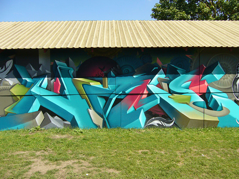 %_tempFileName(0000-00-00%2000-00-00)Panasonic%20DMC-FX8%20(2560x1920)2362368%