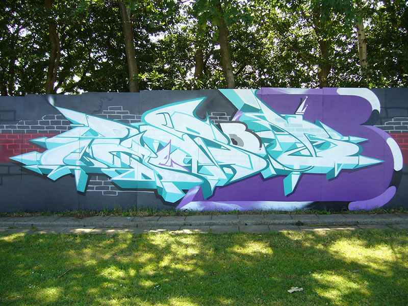 %_tempFileName(0000-00-00%2000-00-00)Panasonic%20DMC-FX8%20(2560x1920)2549440%