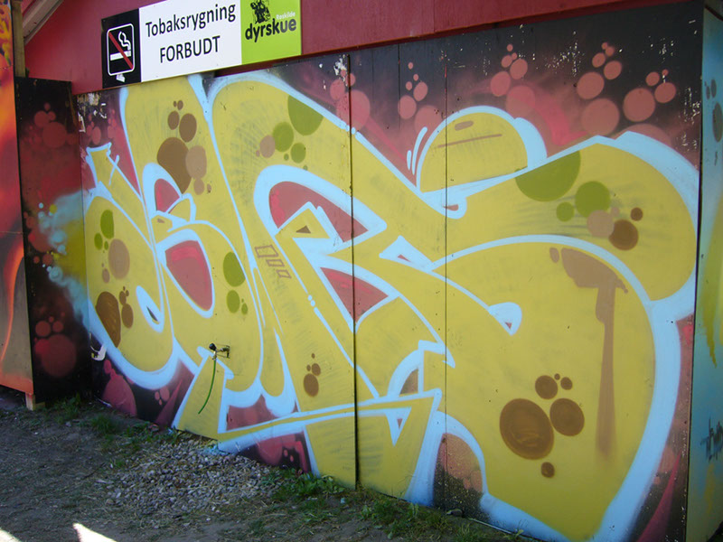 %_tempFileName2004-12-31%2023.00.00-154%